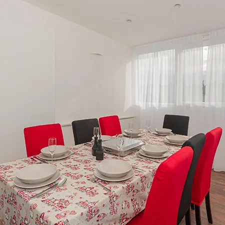 Amazing In With House Sea View Brodarica (Sibenik-Knin)