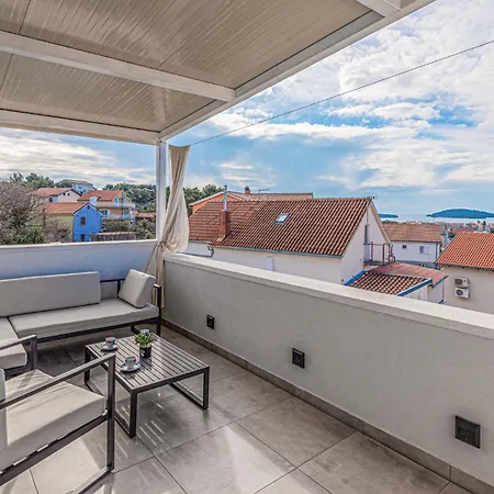Cozy In Tatil Evi Brodarica (Sibenik-Knin)