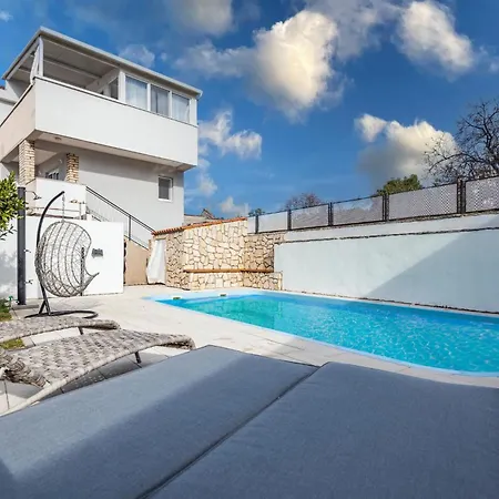 Amazing In With House Sea View Holiday home